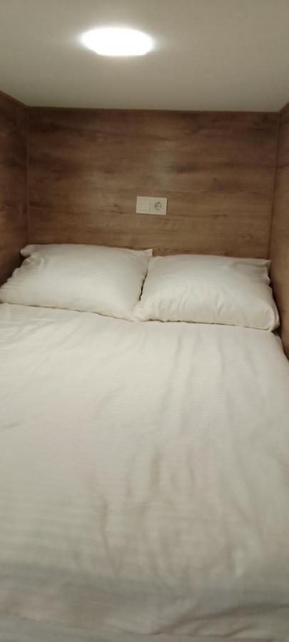 Hostel Voyage Kiev Extérieur photo