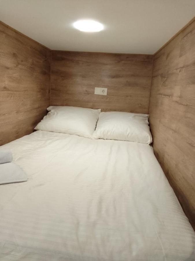 Hostel Voyage Kiev Extérieur photo