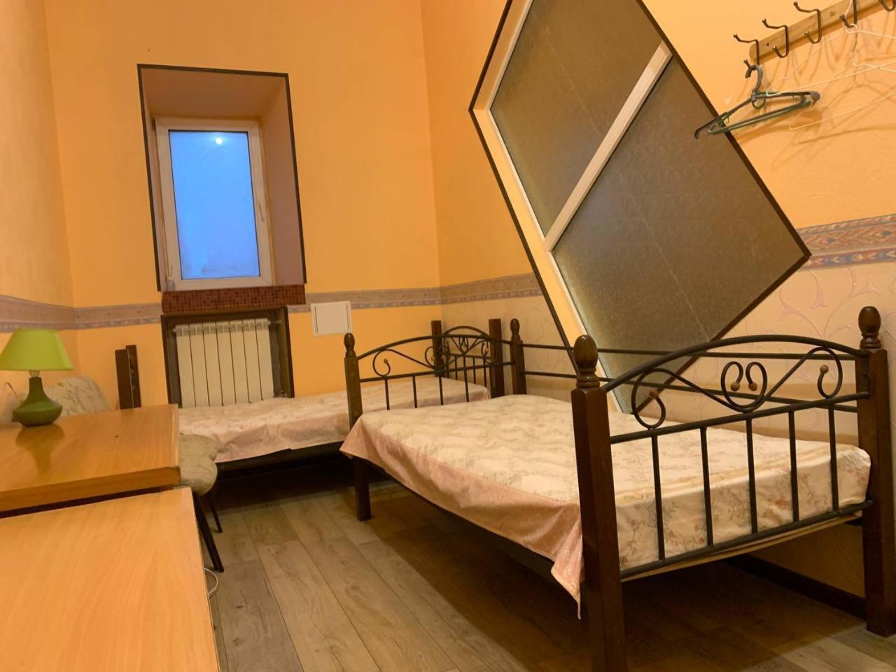 Hostel Voyage Kiev Extérieur photo